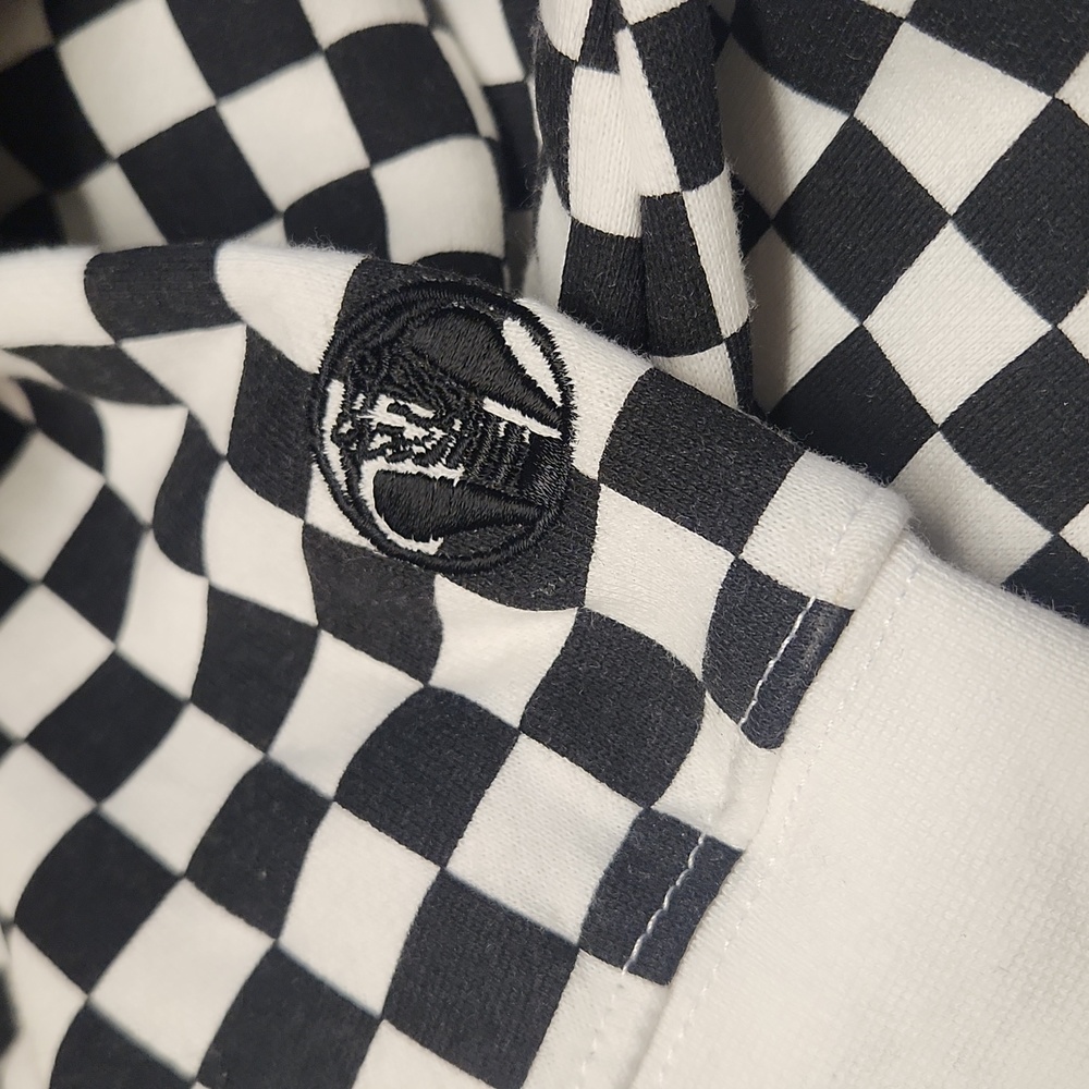 Broken Promises Sweat Shirt - Picture 5 of 6